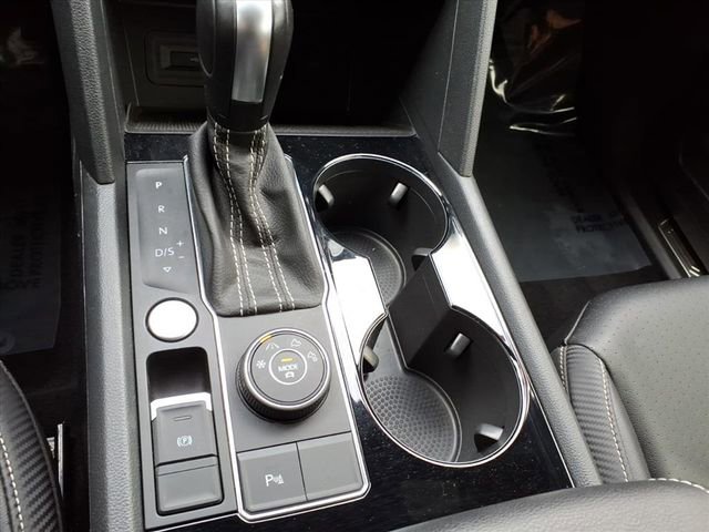 Used 2022 Volkswagen Atlas Cross Sport SE w/ Panoramic Sunroof Package image 28