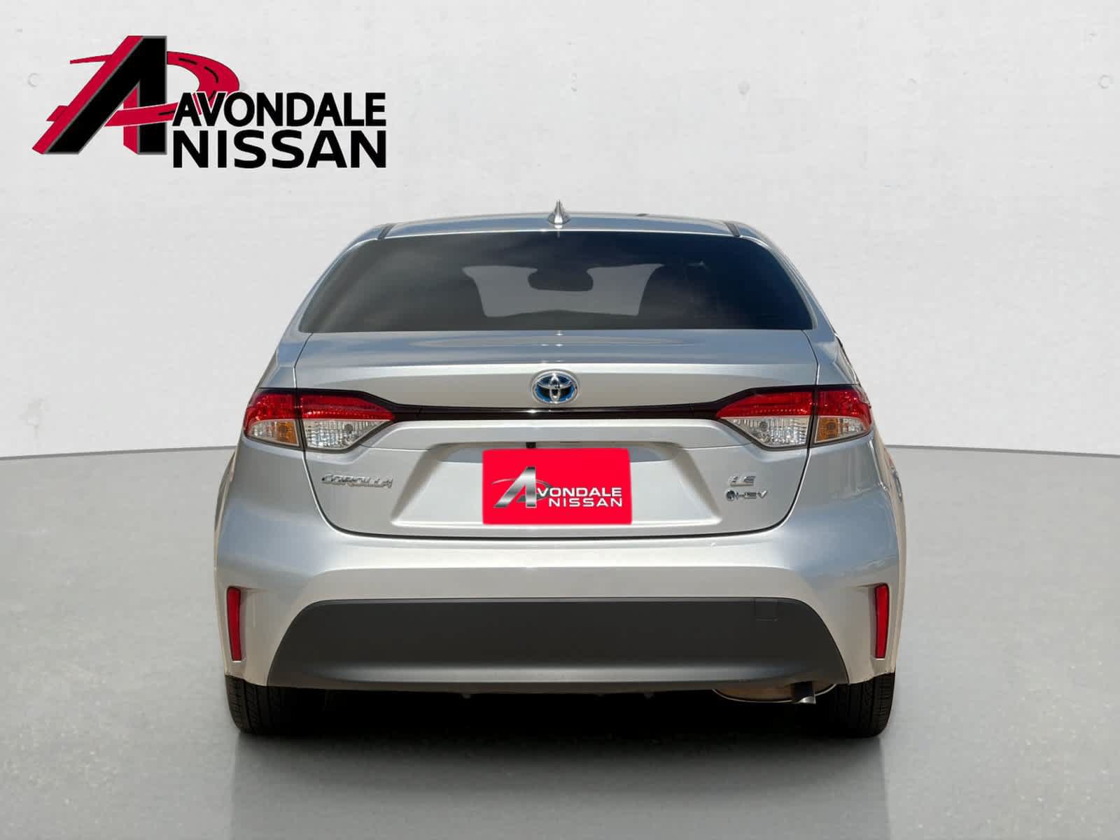 Used 2025 Toyota Corolla LE w/ Convenience Package FWD image 5