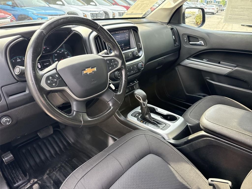 Used 2022 Chevrolet Colorado LT w/ Fleet Safety Package image 17