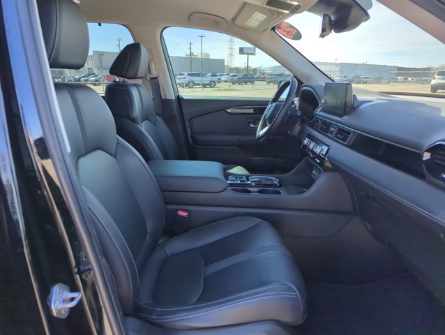 Used 2023 Honda Pilot EX-L image 18