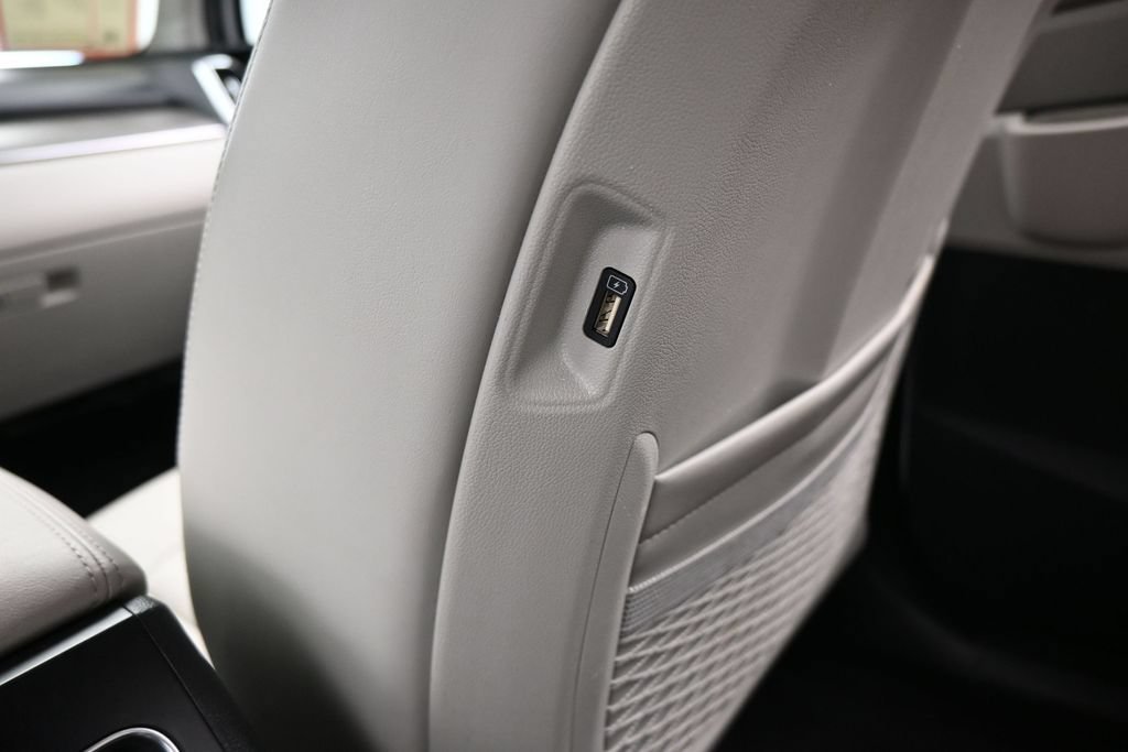 Used 2023 Kia Sorento EX FWD image 39