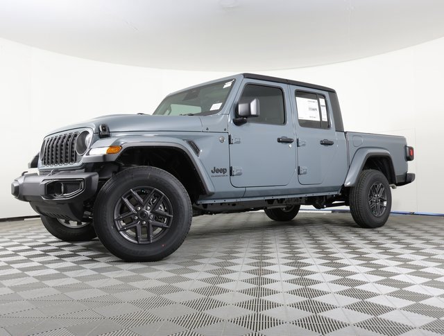 New 2026 Jeep Gladiator Sport