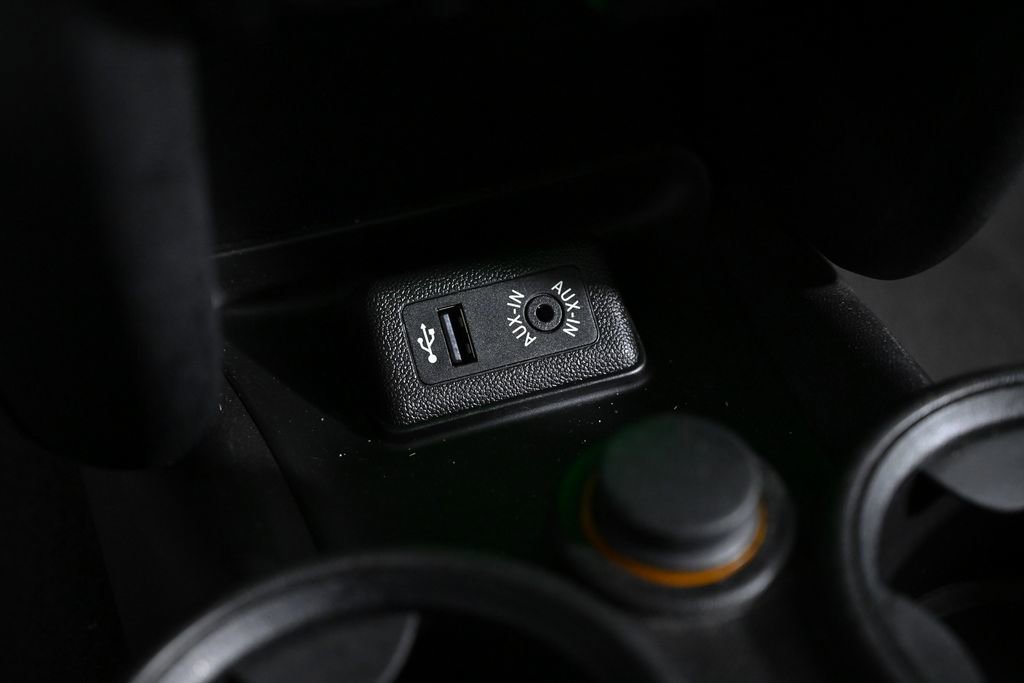 Used 2013 MINI Cooper Hardtop image 18