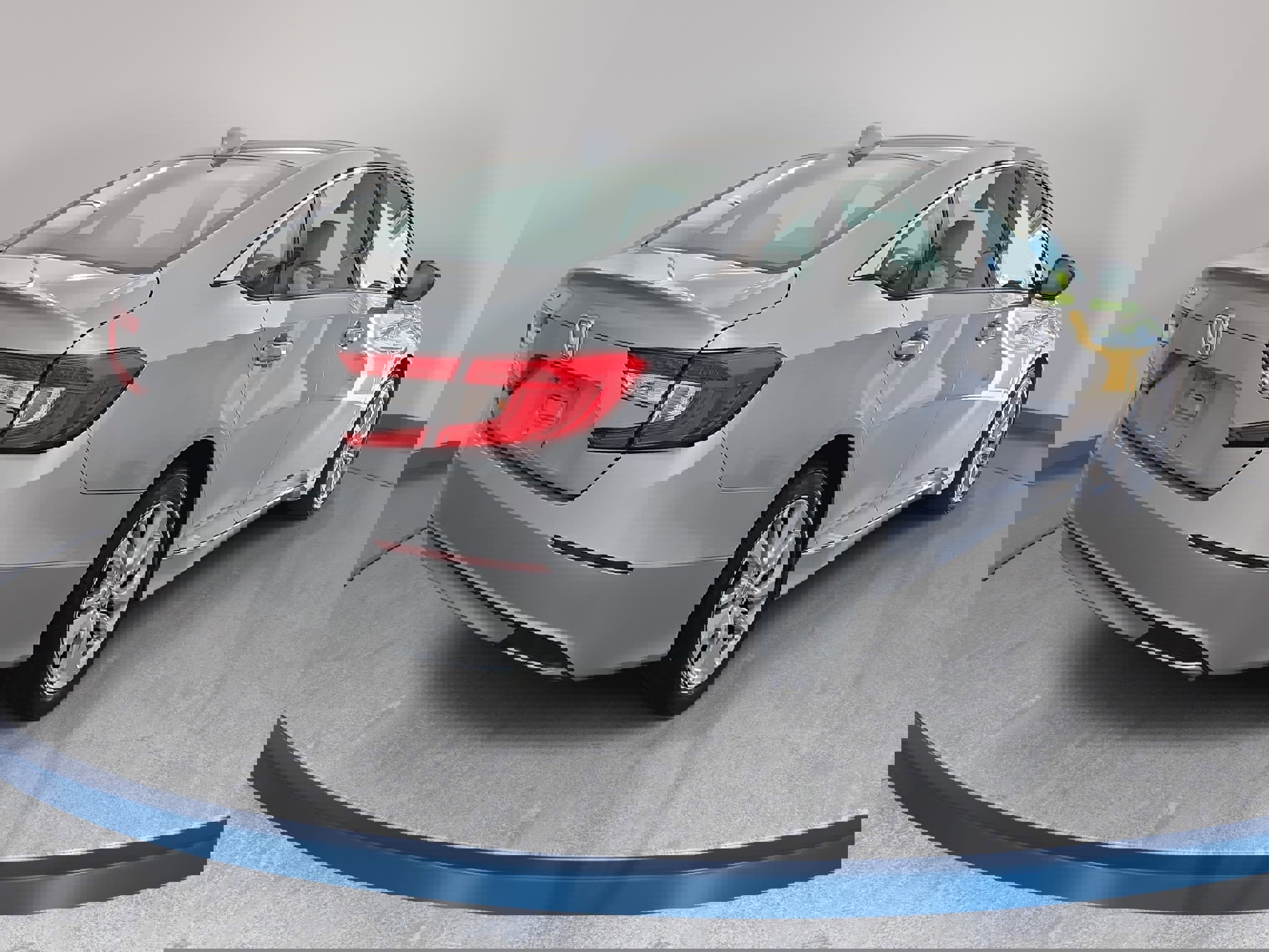 Used 2019 Honda Accord LX image 5