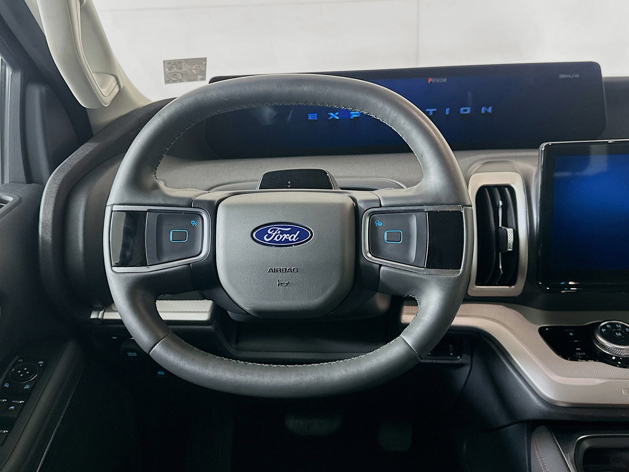 Used 2025 Ford Expedition Max Active image 18