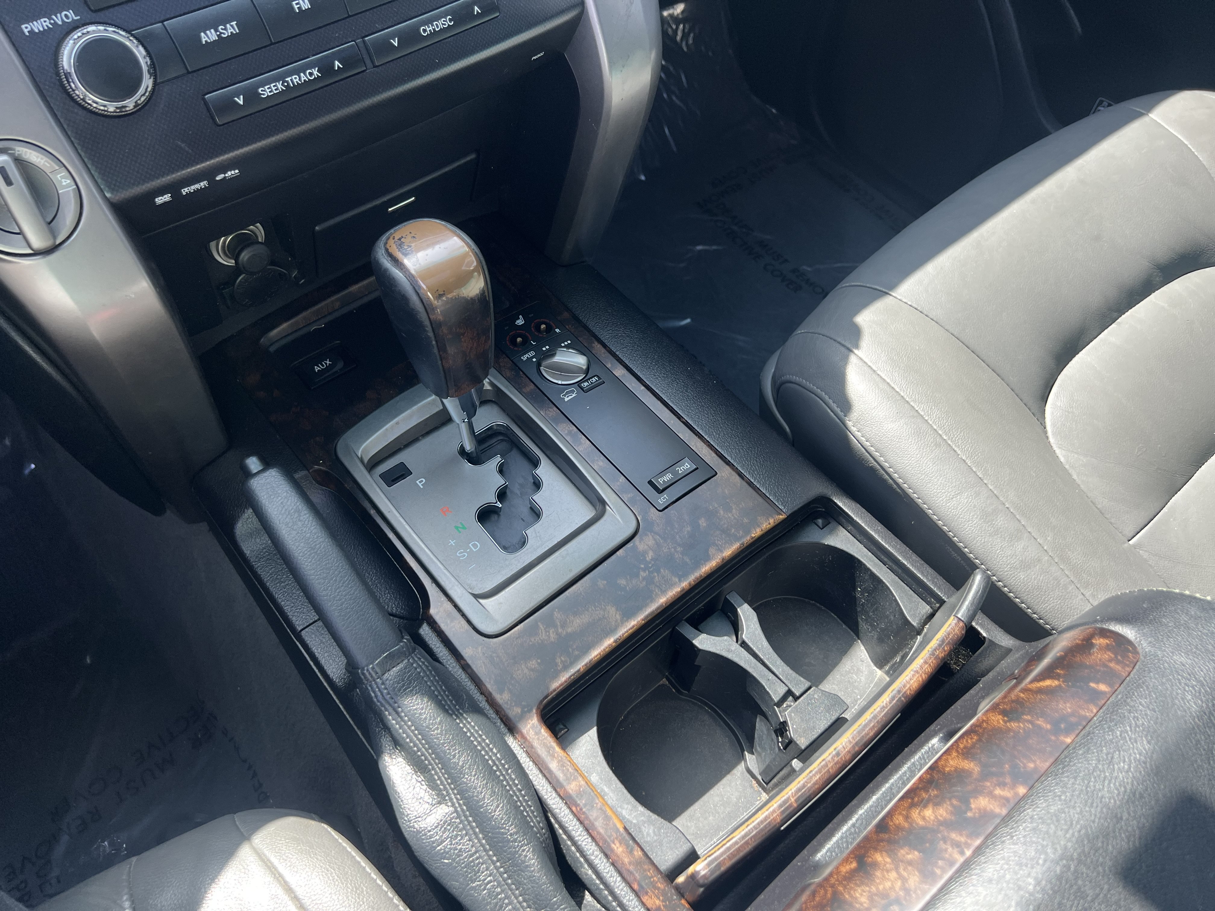 Used 2008 Toyota Land Cruiser AWD/4WD image 26