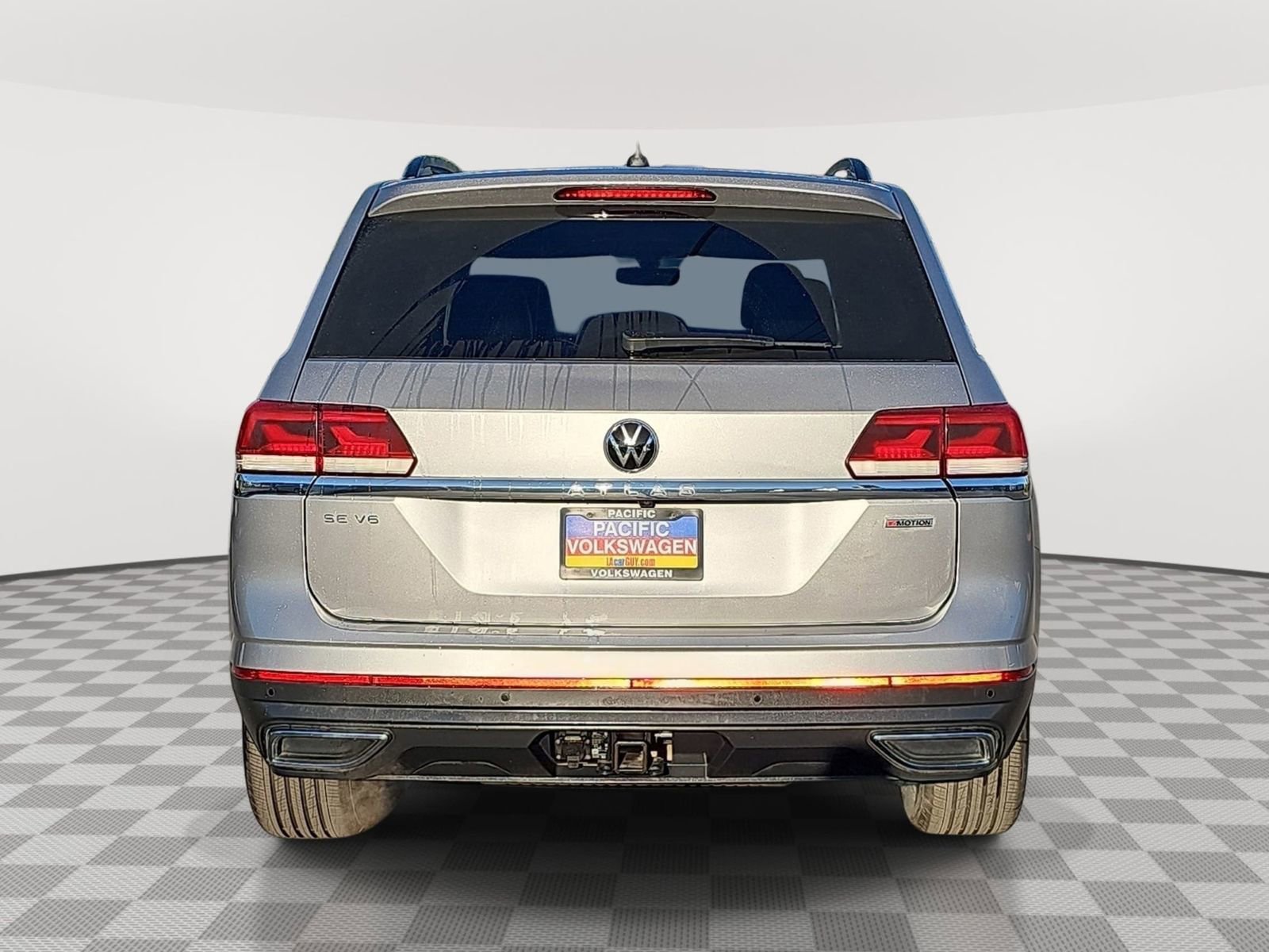 Used 2021 Volkswagen Atlas SE w/ Panoramic Sunroof Package image 6