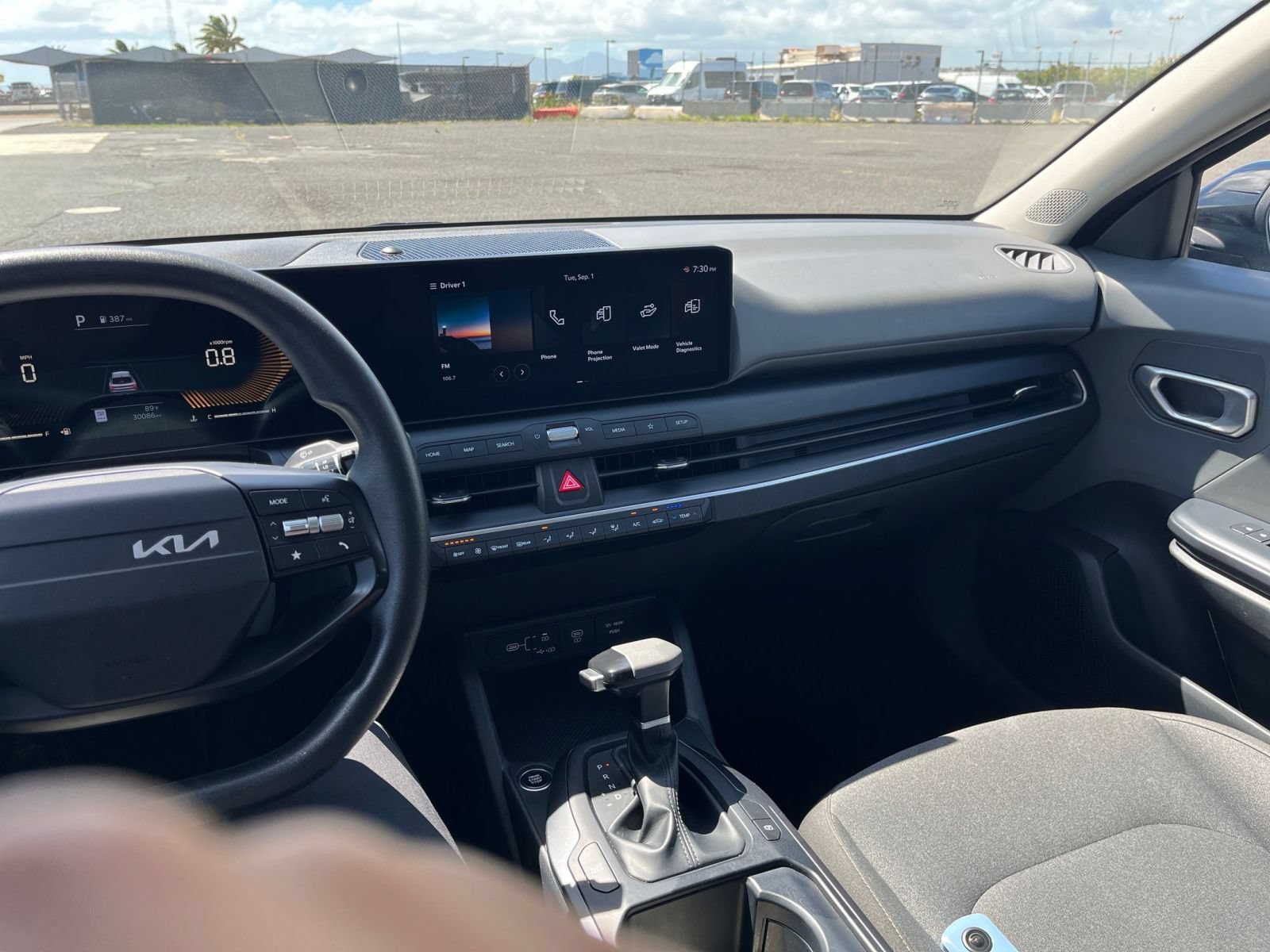 Used 2025 Kia K4 FWD image 45