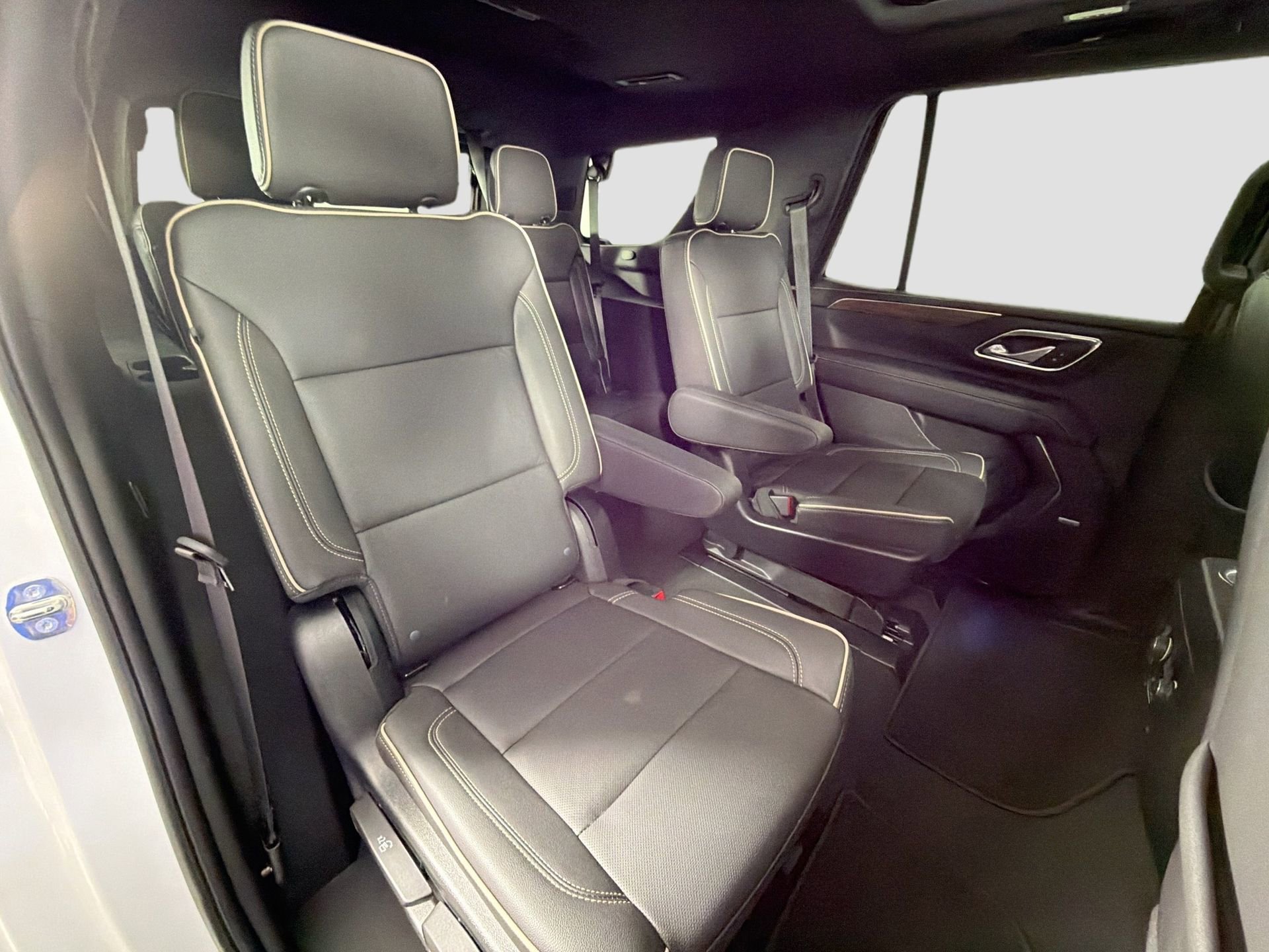 Used 2023 Chevrolet Tahoe Premier image 30