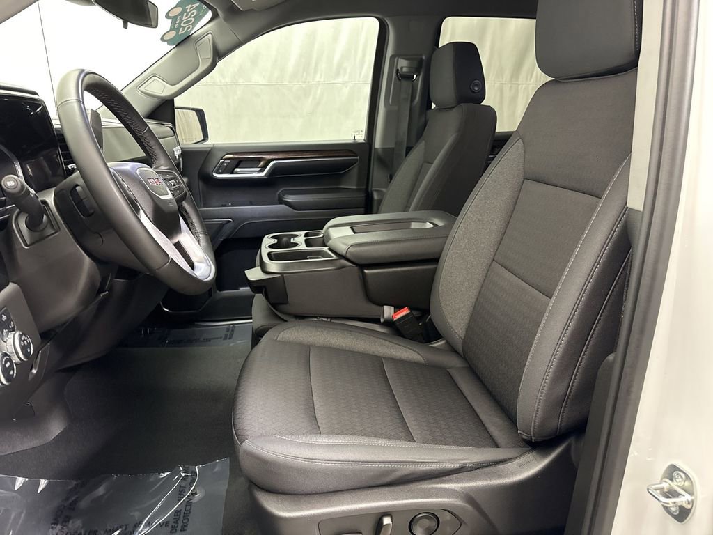 Certified 2024 GMC Sierra 1500 Elevation image 8