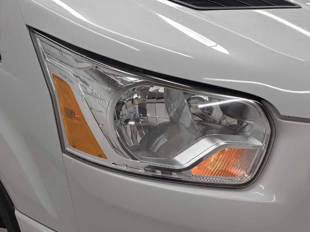 Used 2020 Ford Transit 350 XLT image 64