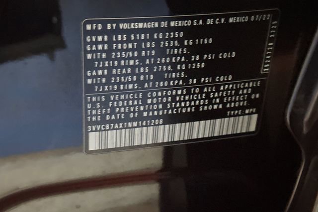 Certified 2022 Volkswagen Tiguan SE R-Line FWD image 39