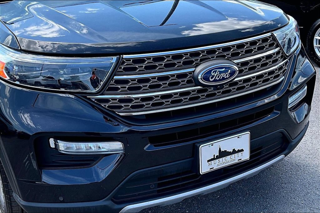 Used 2022 Ford Explorer King Ranch w/ Technology Package AWD/4WD image 35