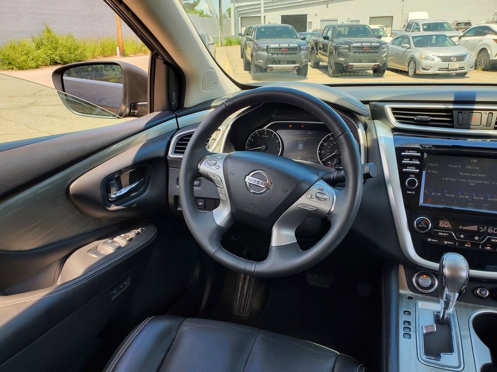 Used 2017 Nissan Murano Platinum w/ Platinum Technology Package AWD/4WD image 13