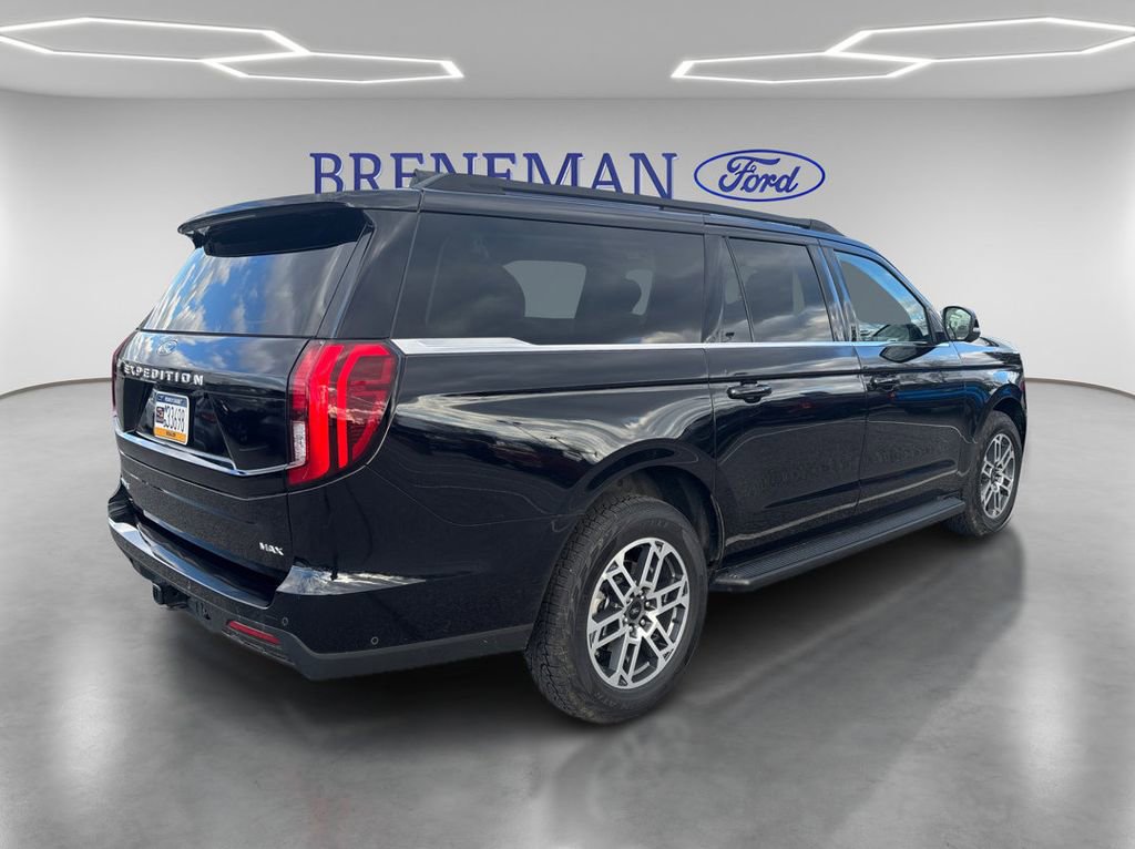 Certified 2025 Ford Expedition Max Active image 5