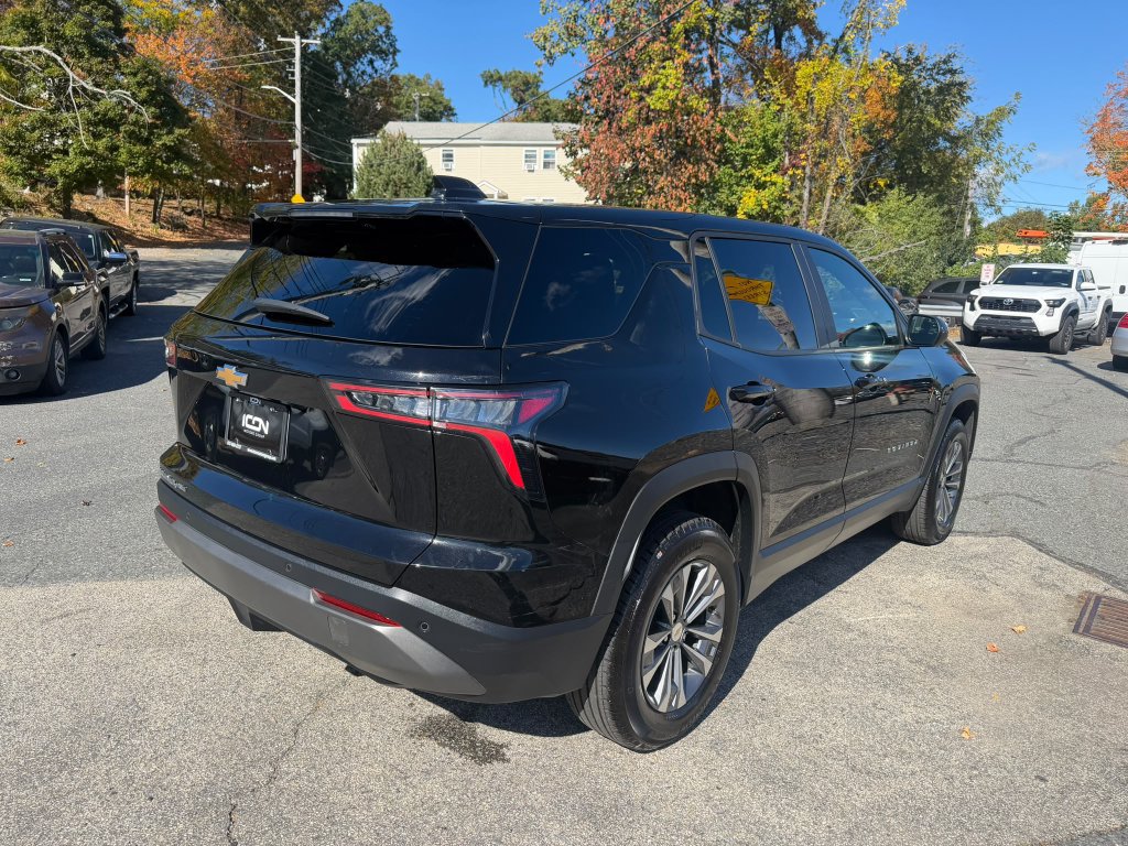 Used 2026 Chevrolet Equinox LT AWD/4WD image 5