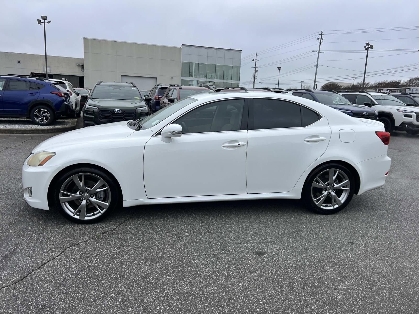 Used 2009 Lexus IS 250 image 4