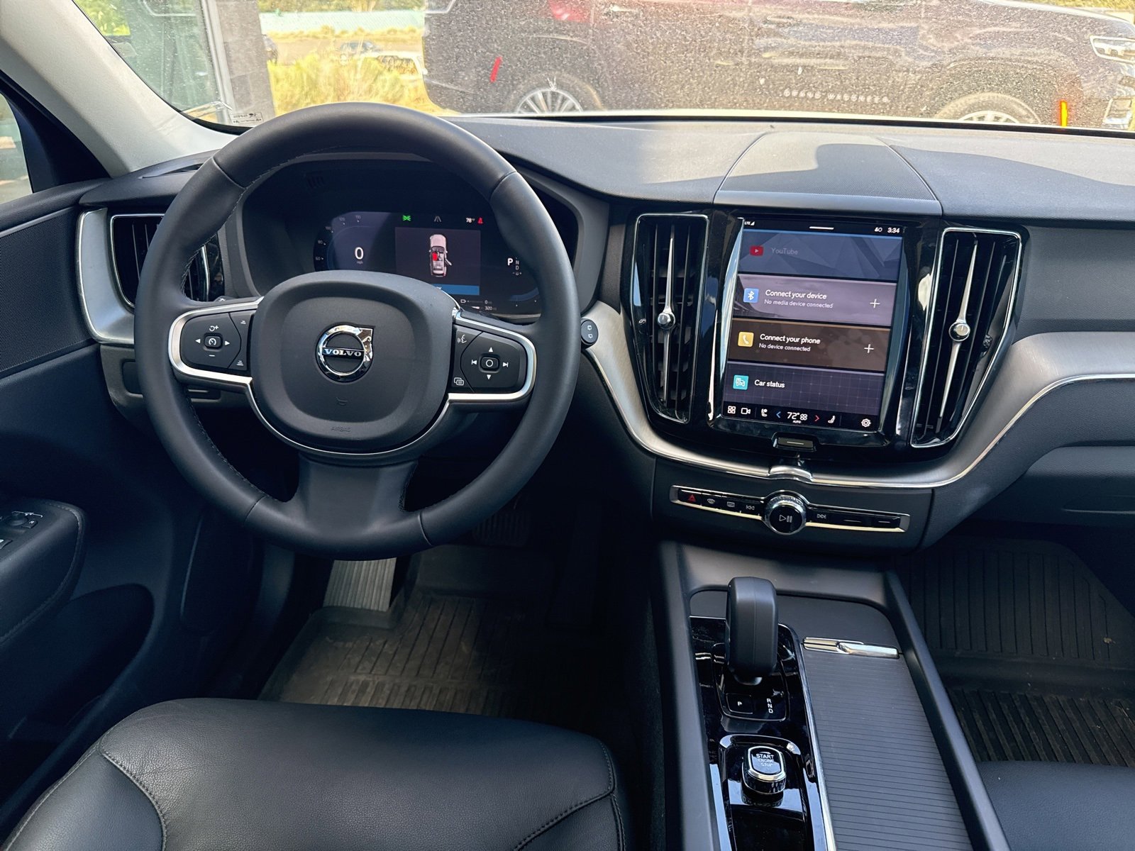 Certified 2025 Volvo XC60 T8 Core w/ Protection Package Premier image 19