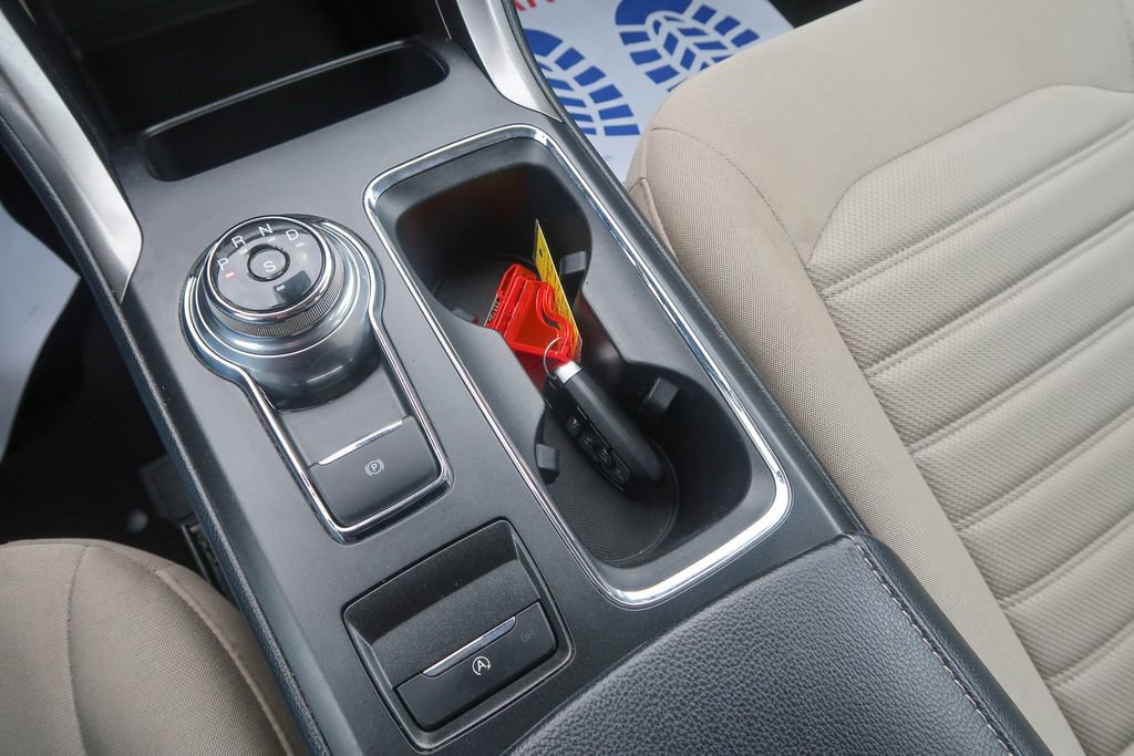 Used 2019 Ford Fusion SE FWD image 33