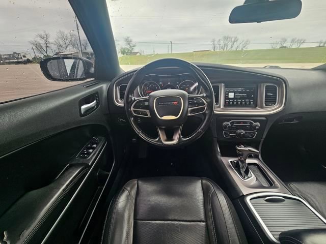 Used 2021 Dodge Charger SXT w/ Leather Interior Group RWD image 13
