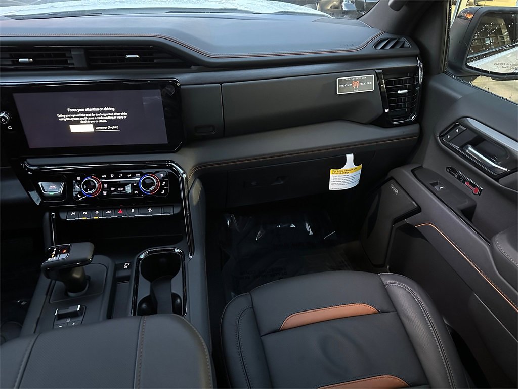 New 2025 GMC Sierra 1500 AT4 w/ AT4 Premium Package image 51
