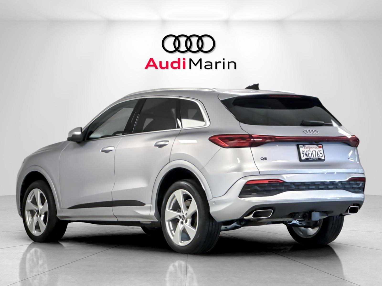 Certified 2025 Audi Q5 Premium Plus w/ Premium Plus image 3