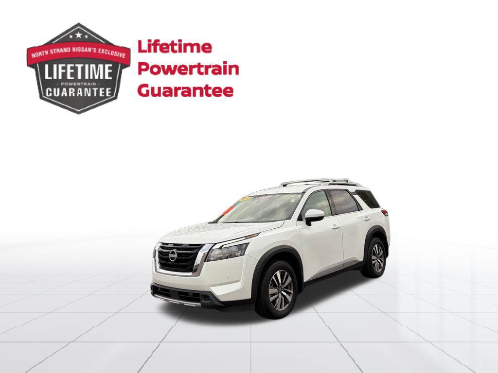 Certified 2025 Nissan Pathfinder SL