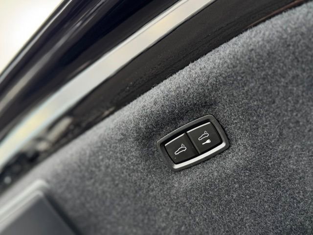 Certified 2021 Porsche Taycan Turbo S image 35