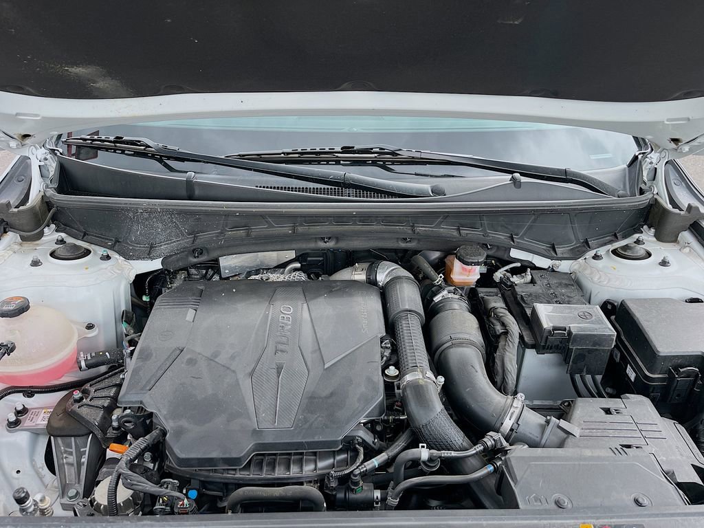 Used 2024 Hyundai Santa Cruz Limited AWD/4WD image 31