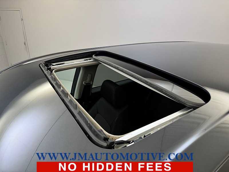 Used 2024 Honda CR-V EX image 11