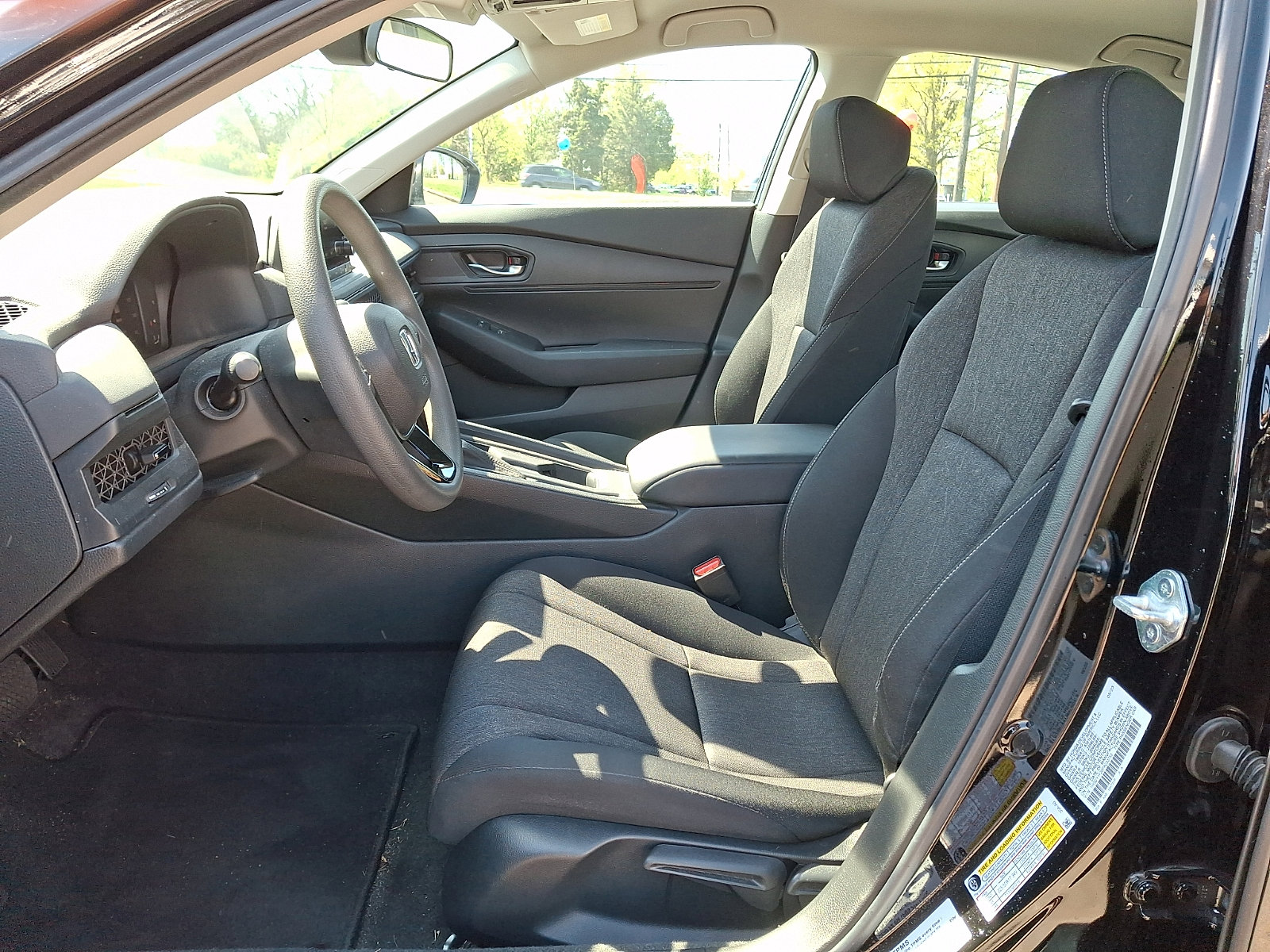 Used 2023 Honda Accord LX image 12