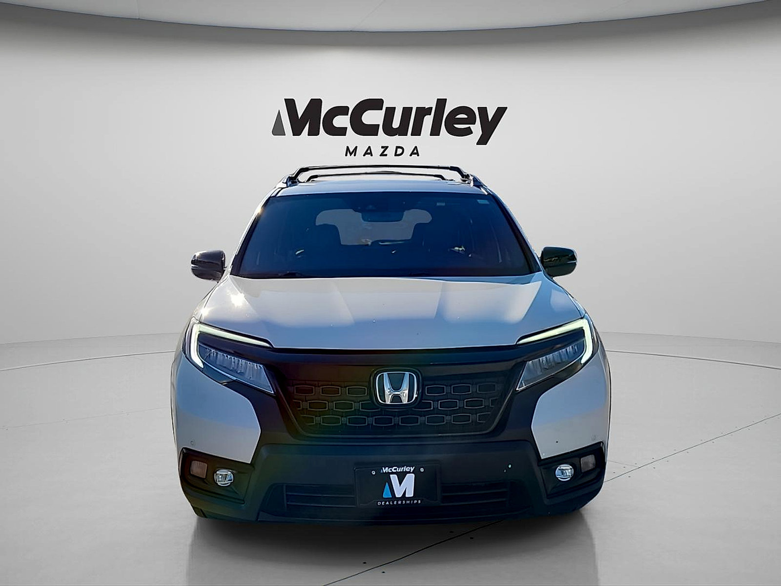 Used 2019 Honda Passport Elite image 2
