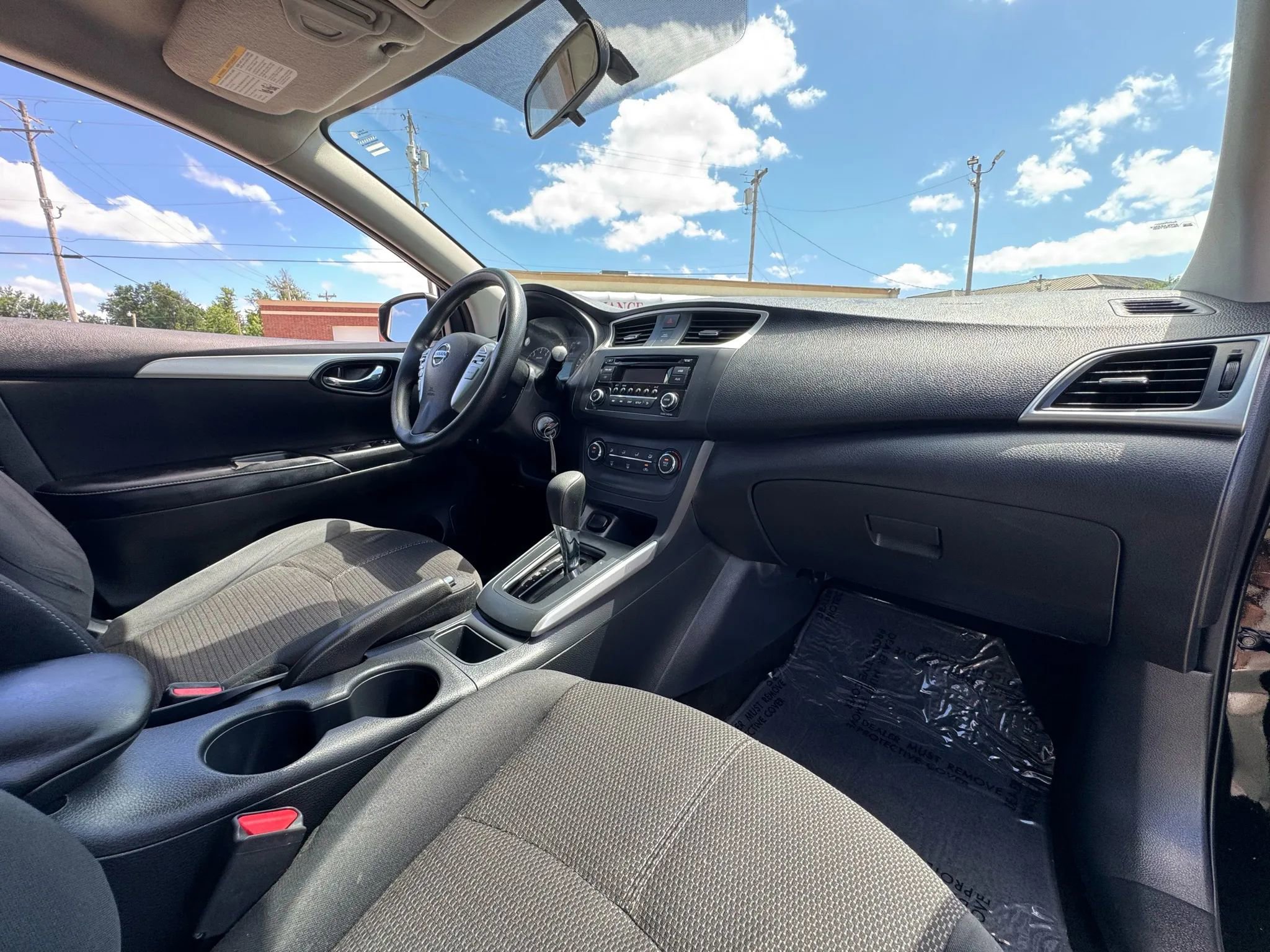 Used 2017 Nissan Sentra S image 18