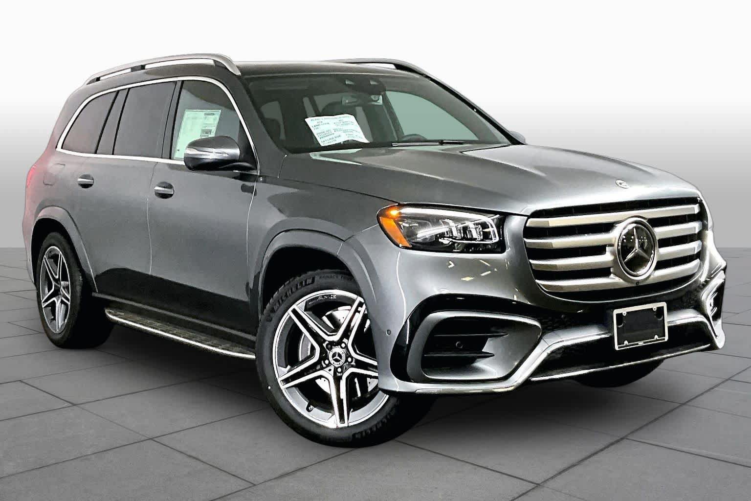 New 2026 Mercedes-Benz GLS 450 4MATIC image 2