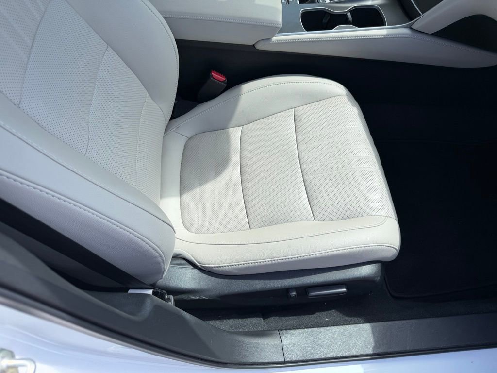 Used 2020 Honda Accord Touring image 16