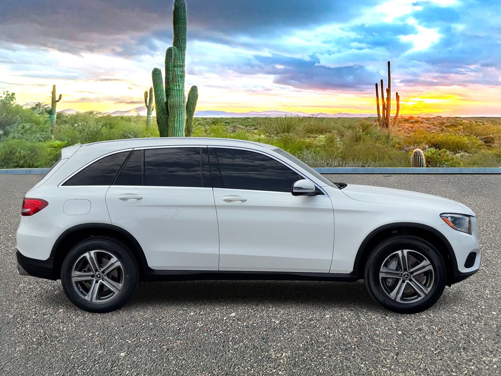 Used 2019 Mercedes-Benz GLC 300 image 6