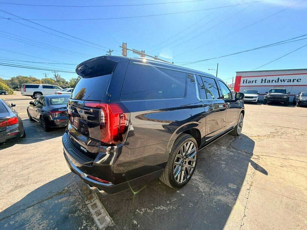 Used 2025 GMC Yukon XL Denali Ultimate image 6