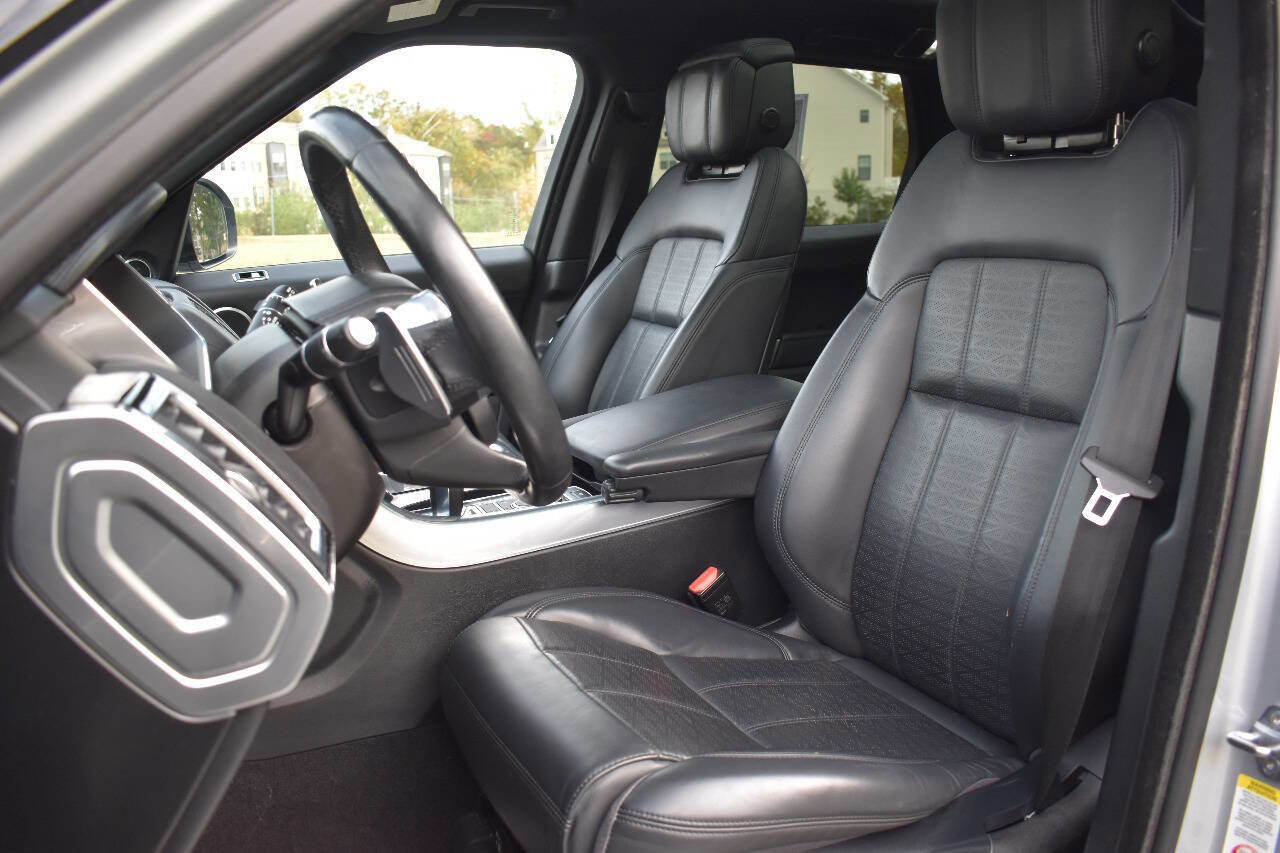 Used 2018 Land Rover Range Rover Sport HSE Dynamic image 13