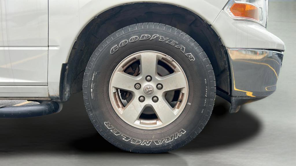 Used 2012 RAM 1500 Classic SLT RWD image 30