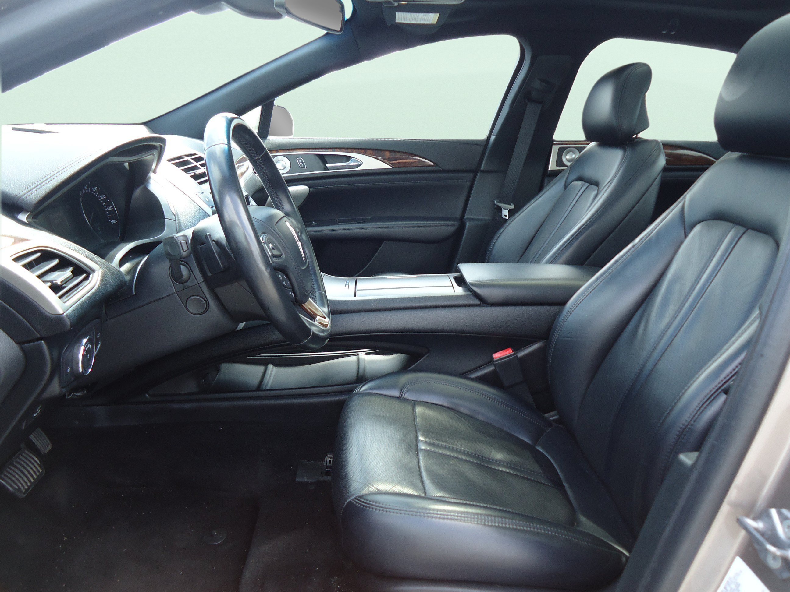 Used 2019 Lincoln MKZ Reserve w/ Luxury Package AWD/4WD image 24