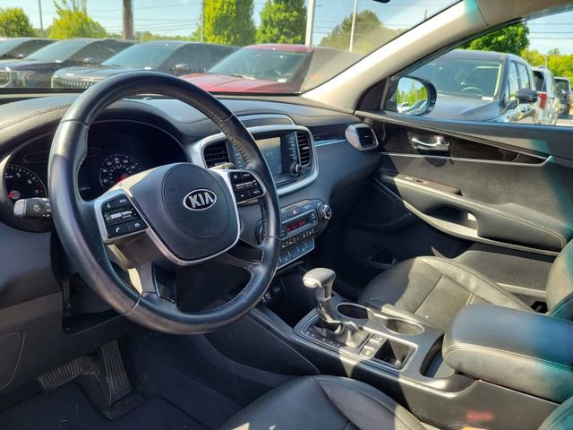 Used 2020 Kia Sorento S FWD image 12