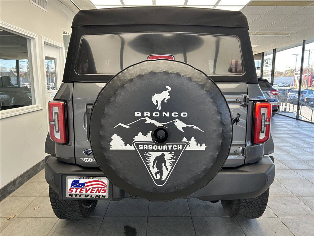 Used 2022 Ford Bronco Wildtrak image 9