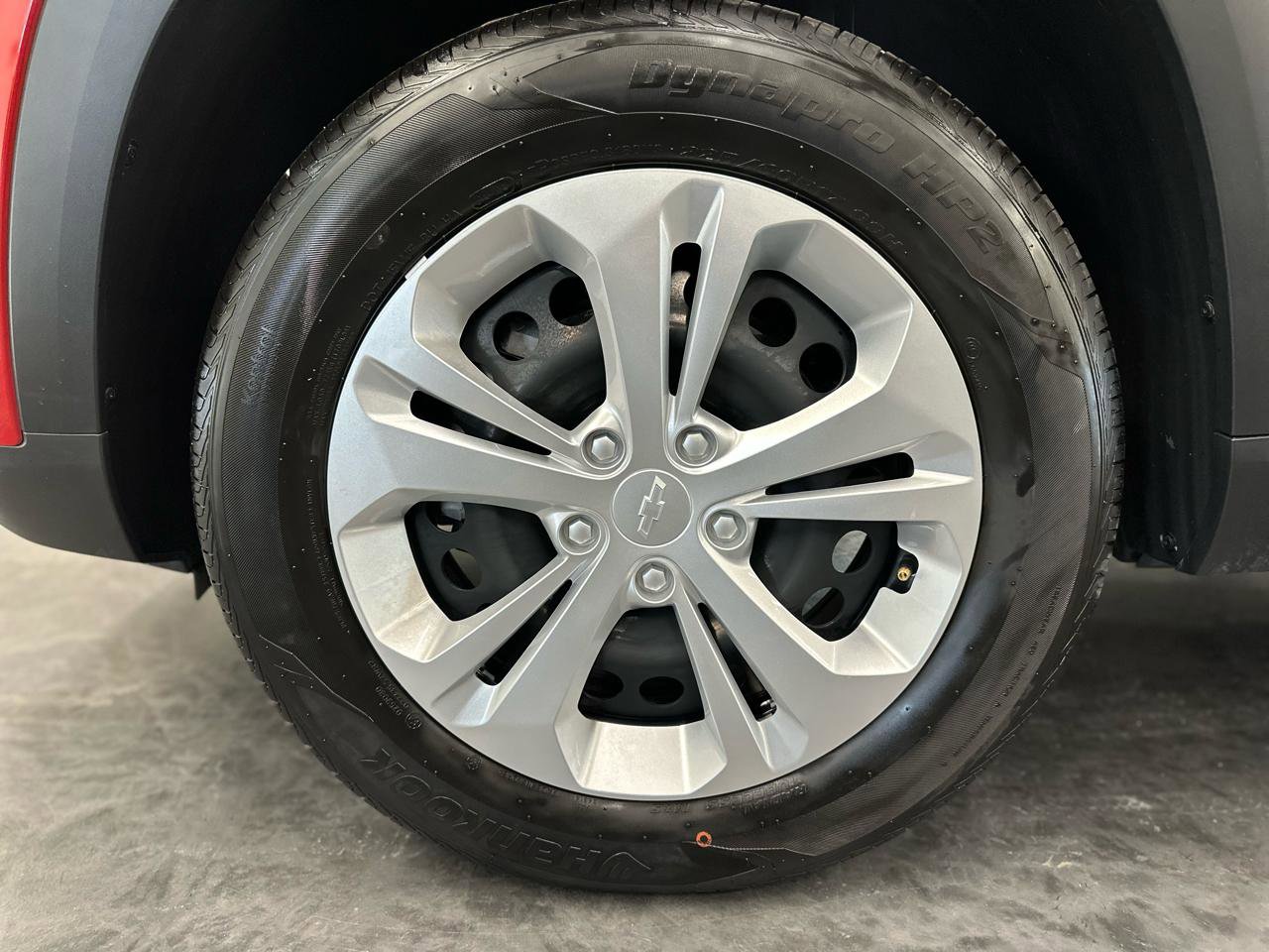 Used 2026 Chevrolet Trax LS image 9