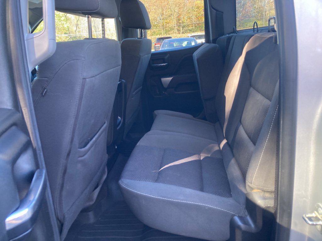 Used 2018 Chevrolet Silverado 1500 LT w/ All Star Edition AWD/4WD image 32
