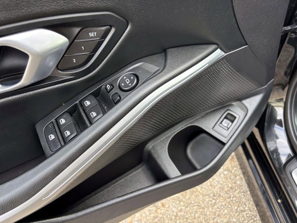Certified 2025 BMW 330i xDrive Sedan image 13