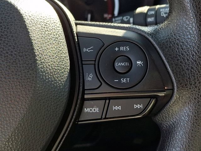 Used 2024 Toyota RAV4 XLE image 23