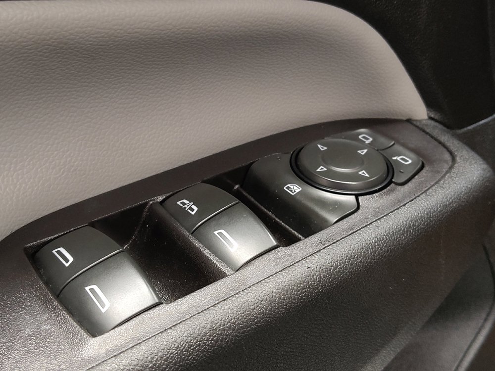 Used 2020 Chevrolet Equinox LS w/ LS Convenience Package FWD image 27