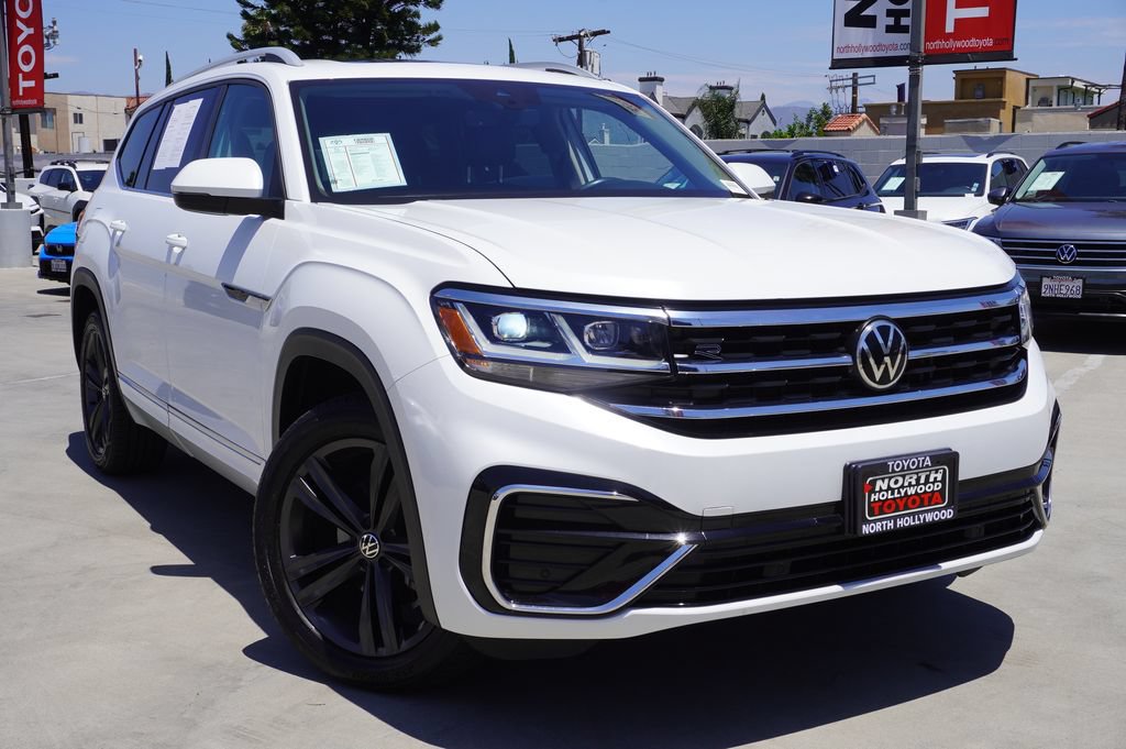Used 2022 Volkswagen Atlas SEL R-Line AWD/4WD image 2