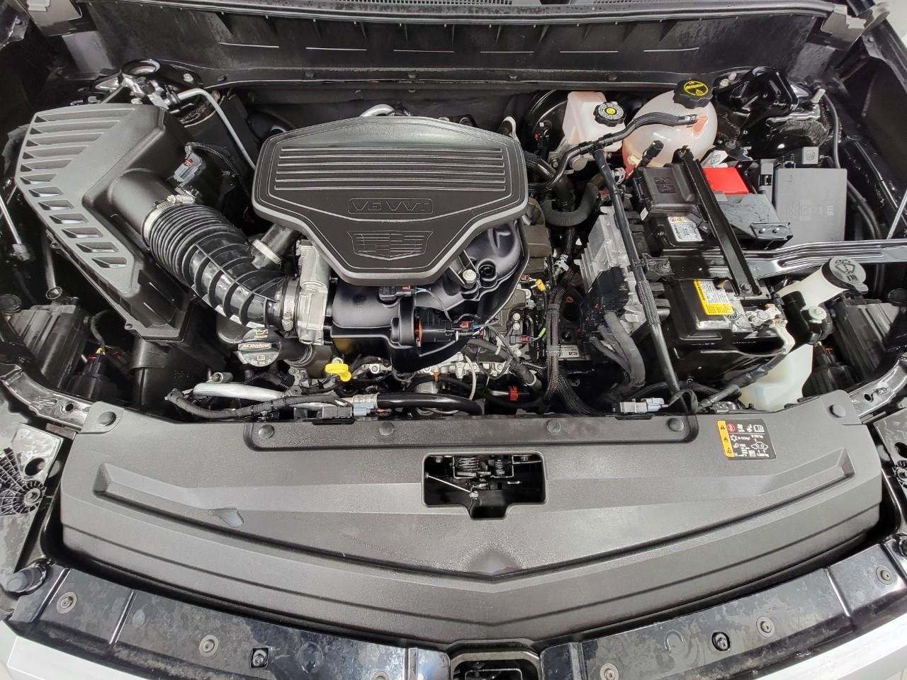 Certified 2025 Cadillac XT6 Premium Luxury image 9