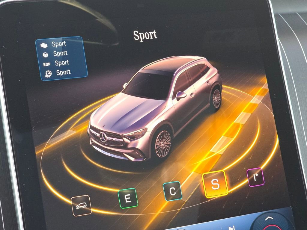 New 2026 Mercedes-Benz GLC 300 4MATIC image 32